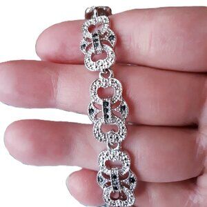 Infinity Linked Bracelet Silver Tone Black Stones Vintage
